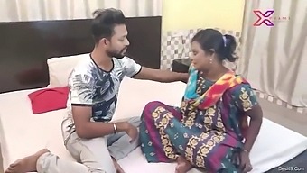 Indian Mature Aunty'S Sensual Kissing And Bisexual Desires