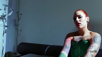 Silvia Rubio Teaches Melissa About Foot Fetish And Domination