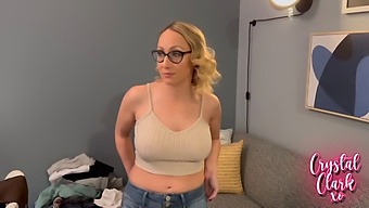 Beautiful College Girl Gets Amazing Facial And Anal Sex With Mature Woman